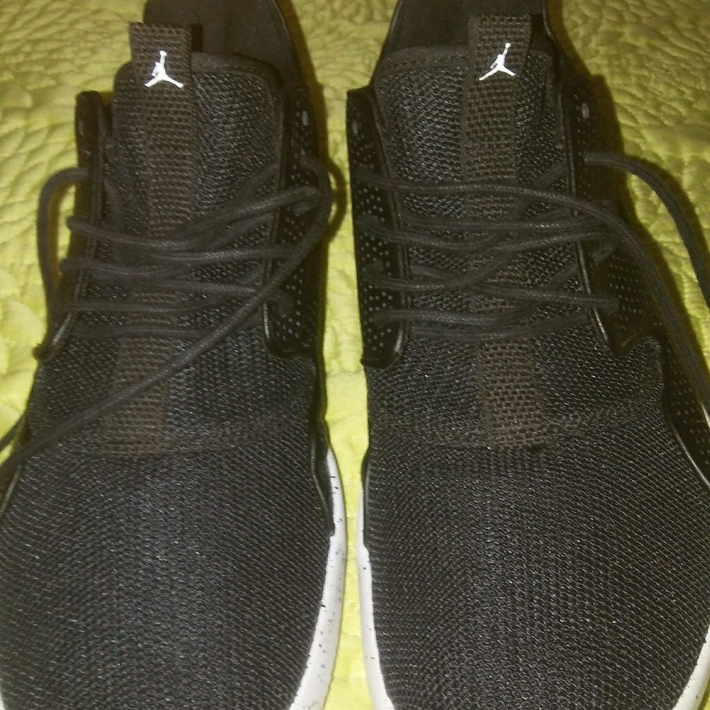 Mens shoes